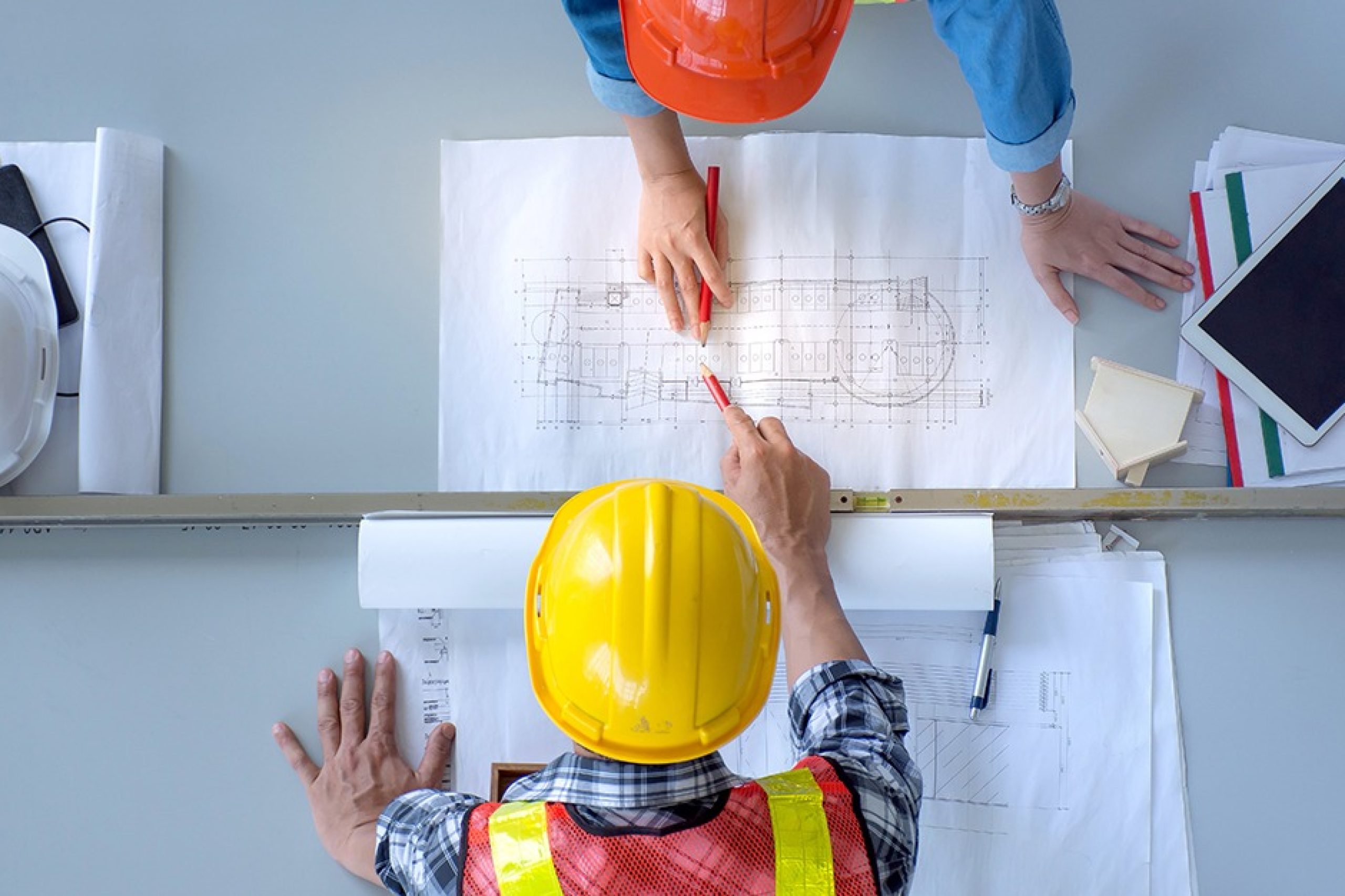 construction-workers-1200-627